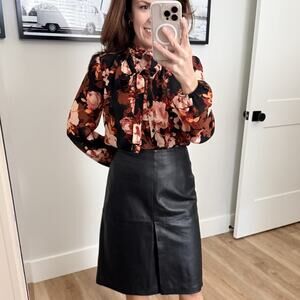 GIBSON Floral Blouse Womens XS Black Pussybow Career Dark Autumn Long Sleeve